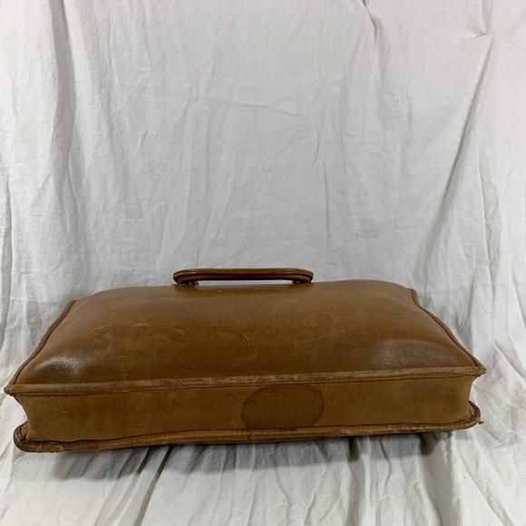 Genuine vintage COACH tan leather briefcase portfolio New York City 80s - Picture 12 of 15